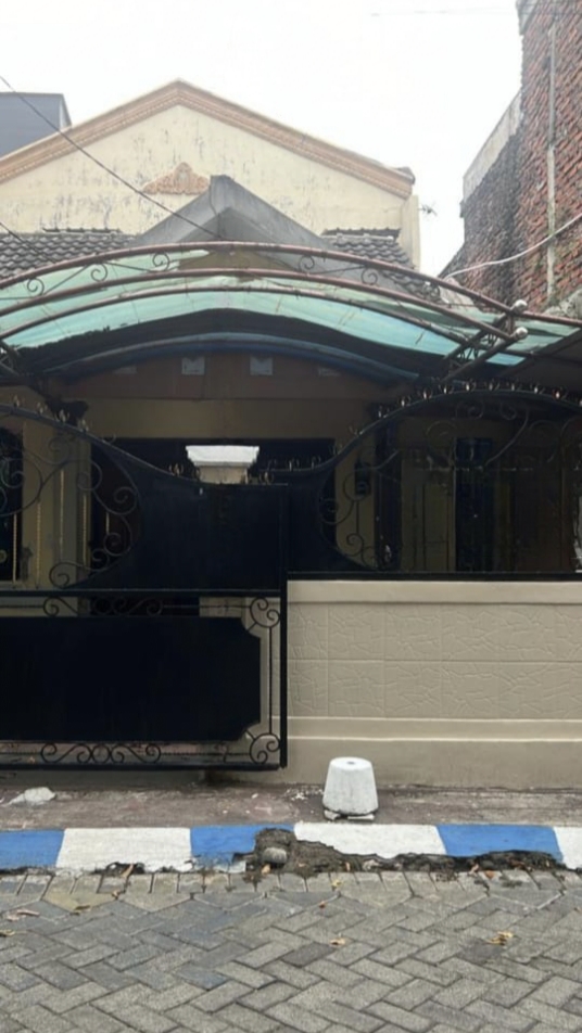 Dijual Cepat Rumah Lokasi Kedungturi Permai Taman Sidoarjo - Image 1