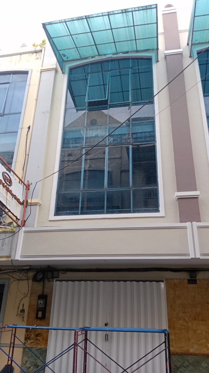 Dijual / Disewakan Ruko Usaha di Jemursari Surabaya Selatan - Image 1