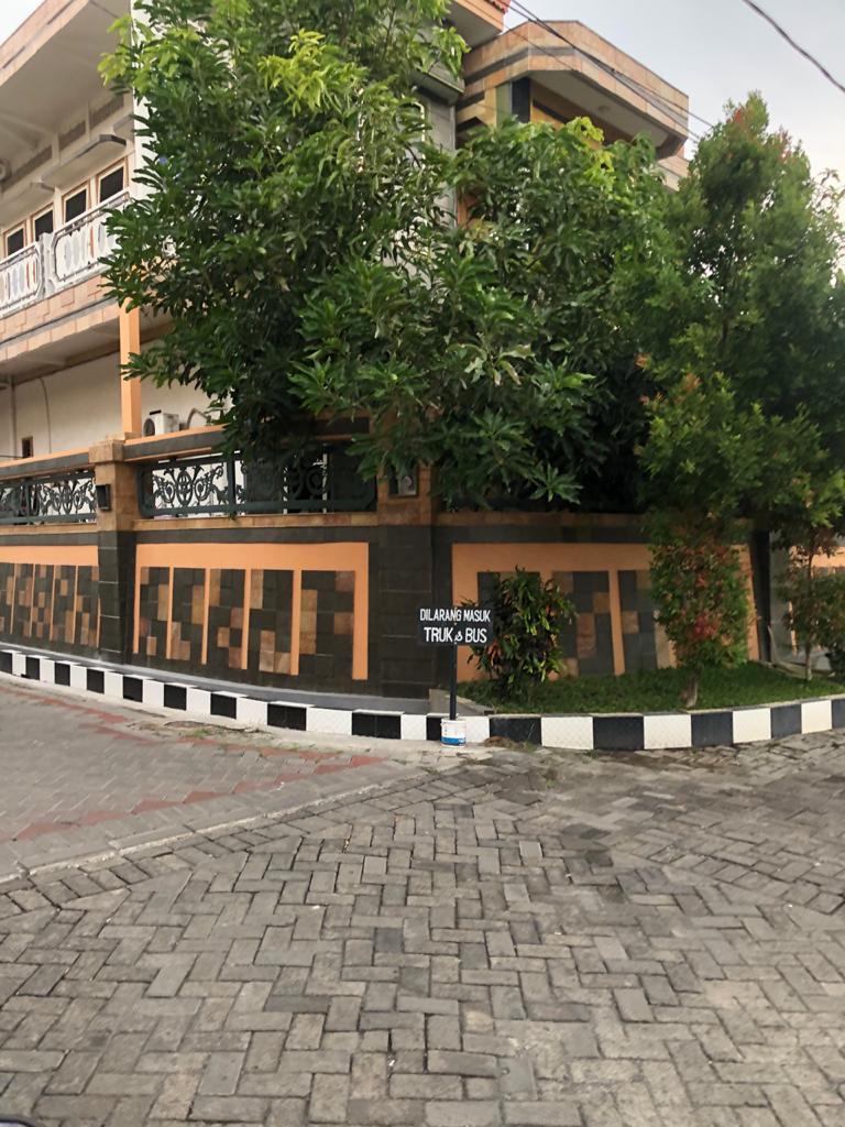 Dijual Rumah Hook Mewah di Pondok Maritim Indah Surabaya Barat - Thumbnail 4