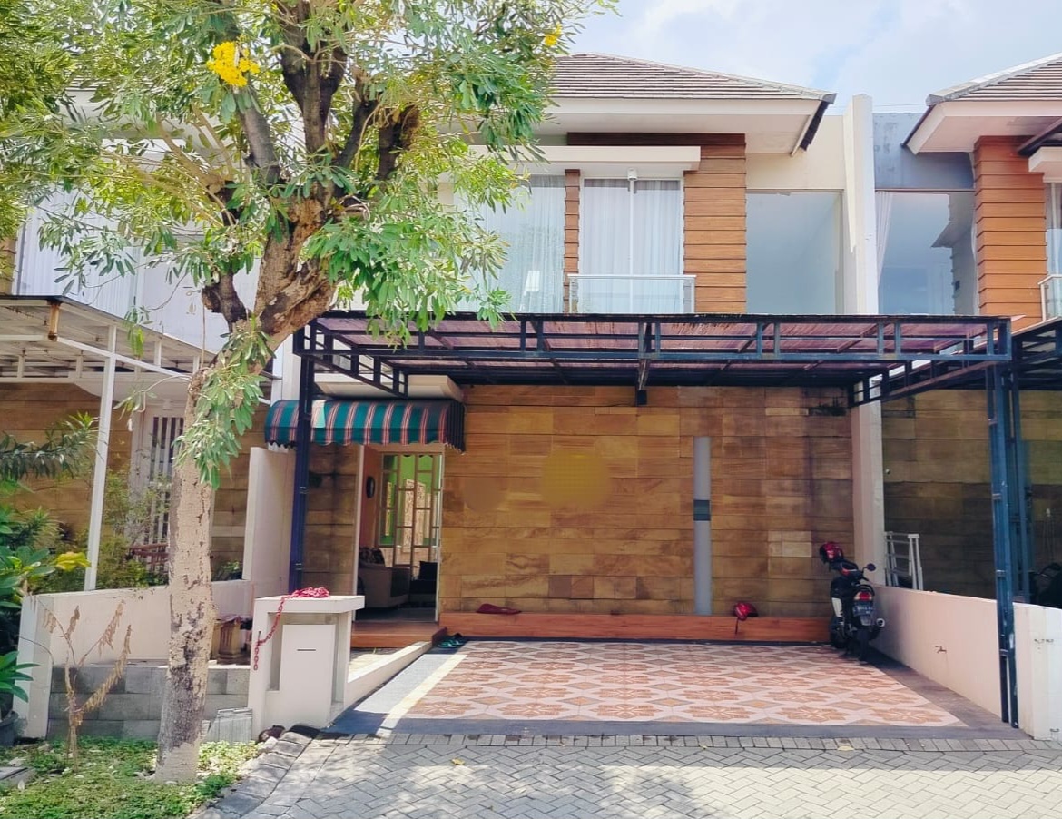 Disewakan Hunian Berkelas di Royal Residence Surabaya Barat - Image 1