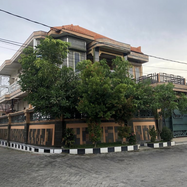 Dijual Rumah Hook di Pondok Maritim Indah Surabaya Barat Siap Huni - Image 1
