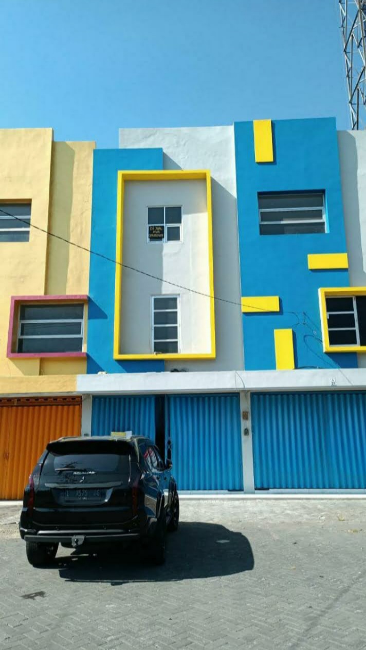 Disewakan Ruko Siap Pakai di Kalianak Permai Surabaya Barat - Image 1