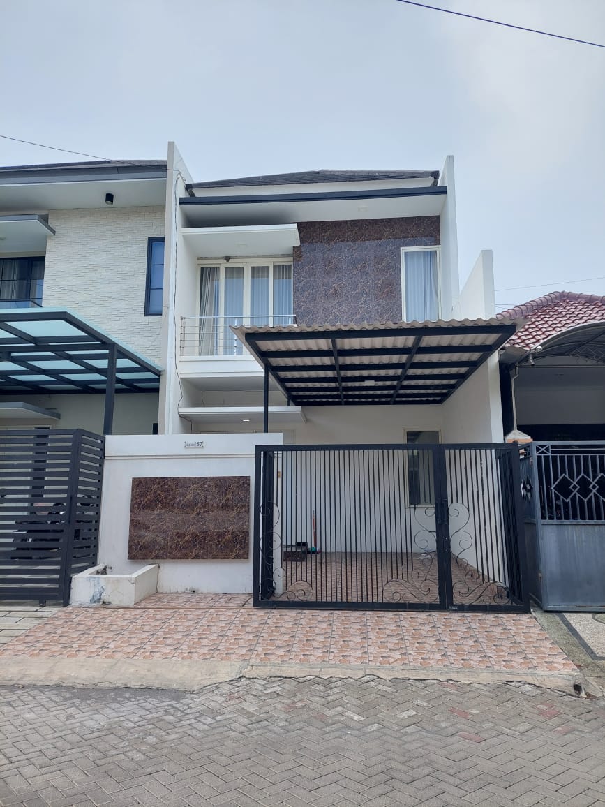Dijual Rumah Cantik dan Modern di Mulyosari Prima Utara Surabaya Timur - Image 1