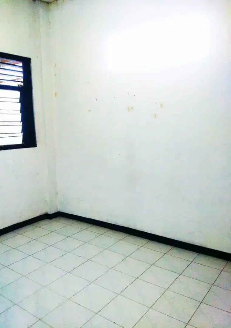 Dijual/Disewakan Ruko Luas Pilihan Tepat Untuk Usaha di Surabaya Pusat - Thumbnail 4