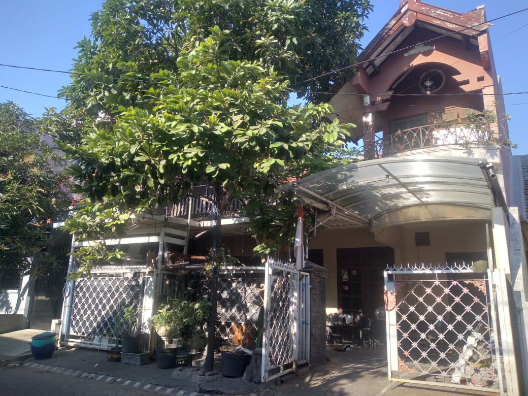 Dijual Rumah Nyaman Strategis di Perum YKP Pandugo Surabaya Timur - Image 1