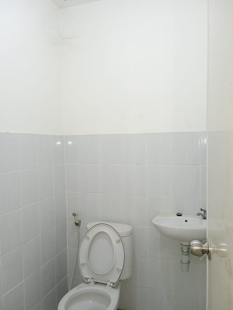 Disewakan Ruko Lokasi Strategis di CBD Surabaya Barat - Thumbnail 2