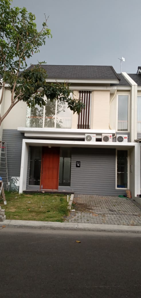 Dijual Rumah Lokasi Strategis di Northwest Park Citraland Surabaya Barat - Image 1
