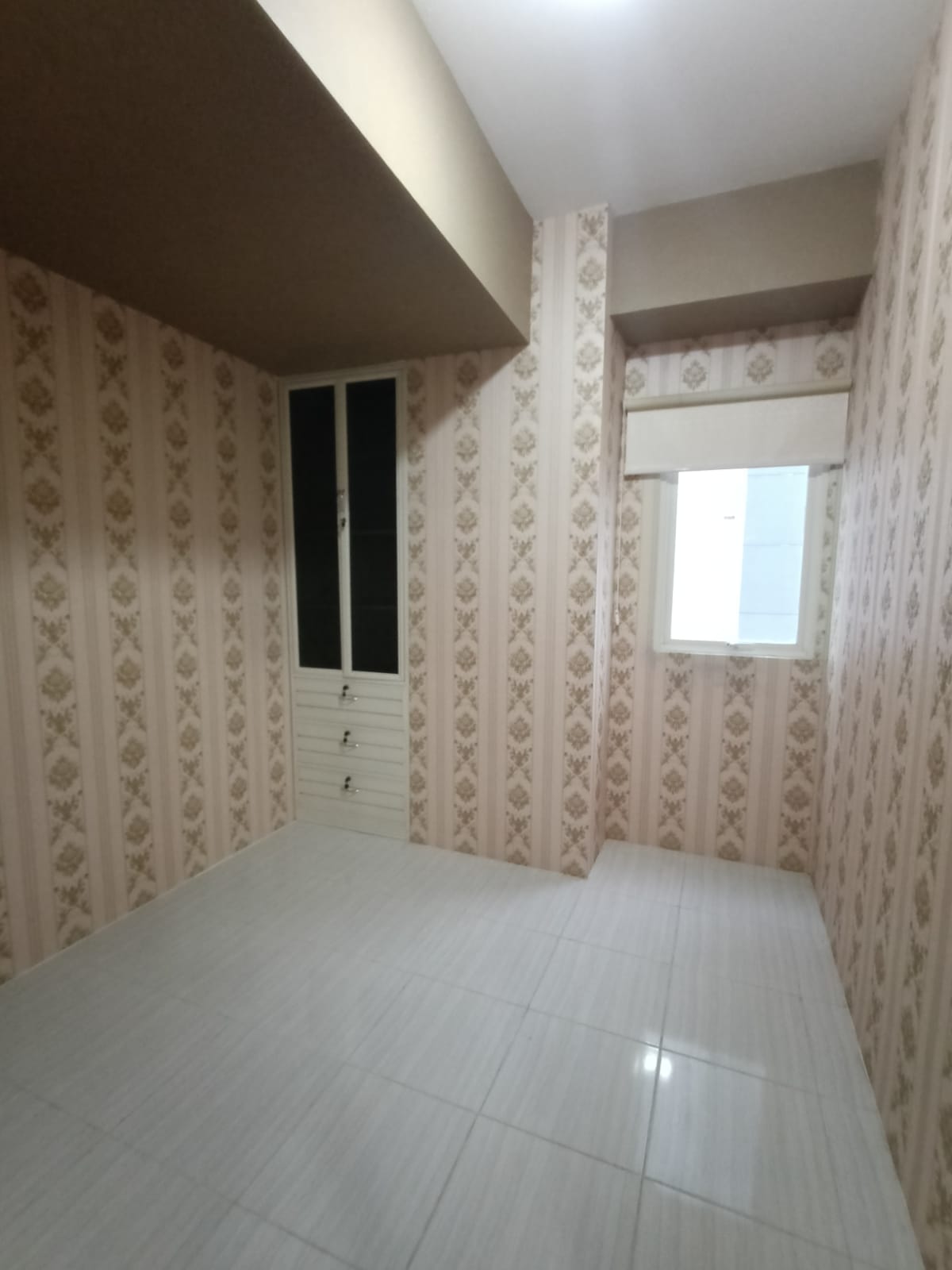 Apartemen Puncak Dharmahusada 3 BR Siap Huni Murah Strategis Full Furnish - Thumbnail 2