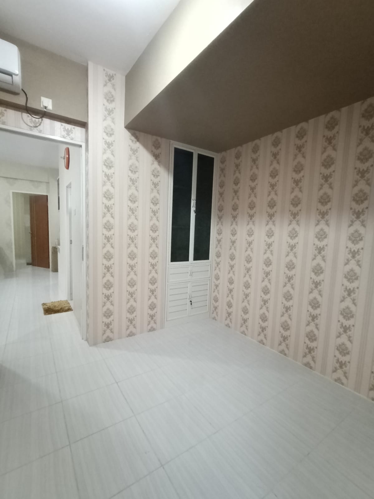 Apartemen Puncak Dharmahusada 3 BR Siap Huni Murah Strategis Full Furnish - Thumbnail 3