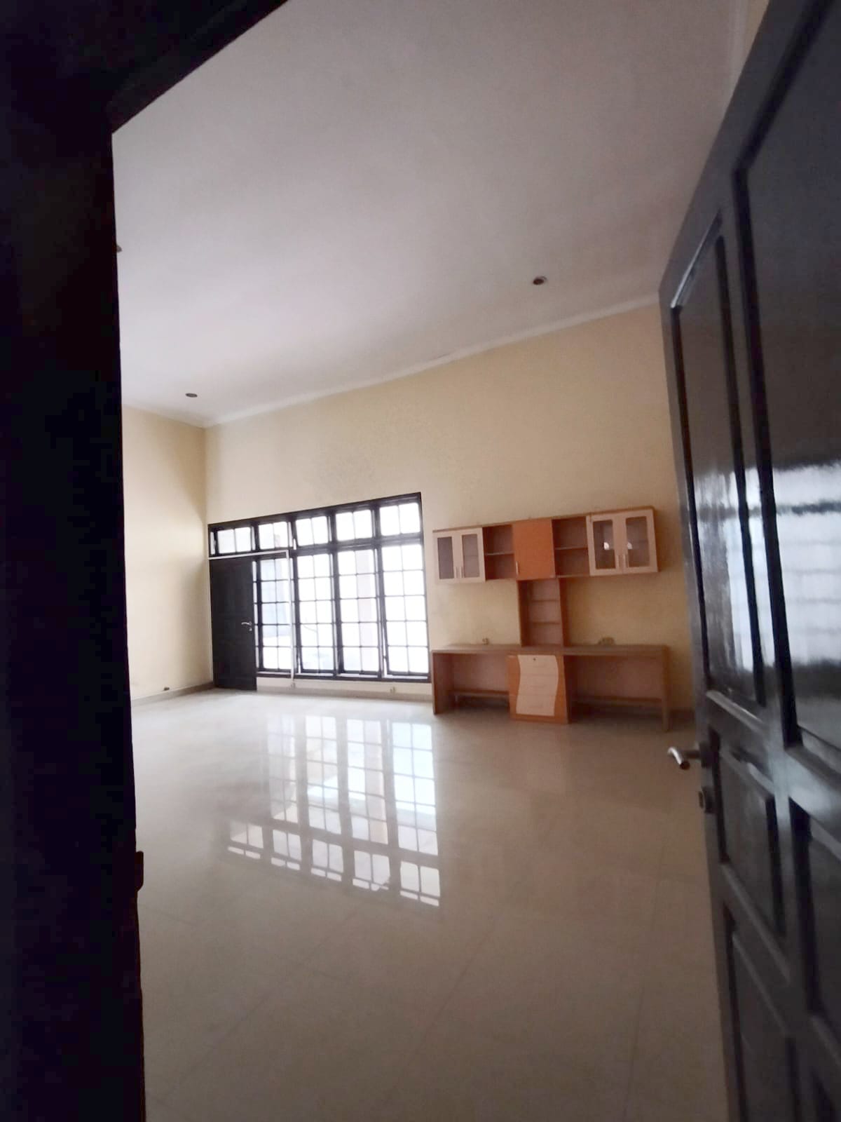 Dijual Rumah Lokasi Strategis di Rungkut Asri Surabaya Timur - Thumbnail 4