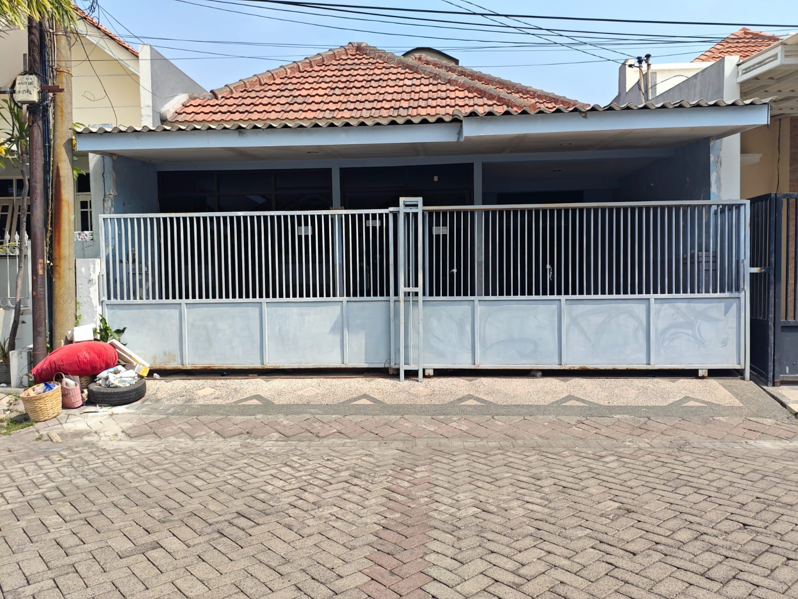 Dijual Murah Rumah di Daerah Surabaya Timur - Image 1