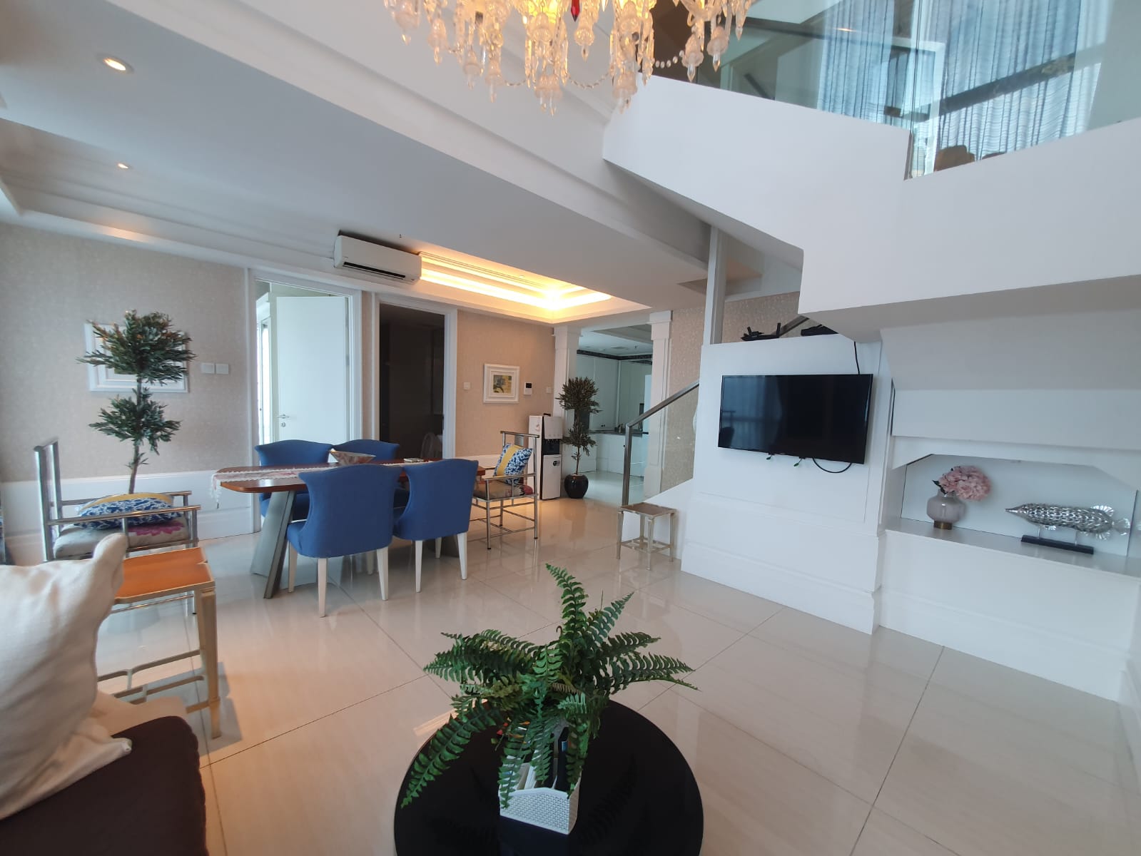 Disewakan Unit Apartemen La Riz Mansion Surabaya Barat - Image 1