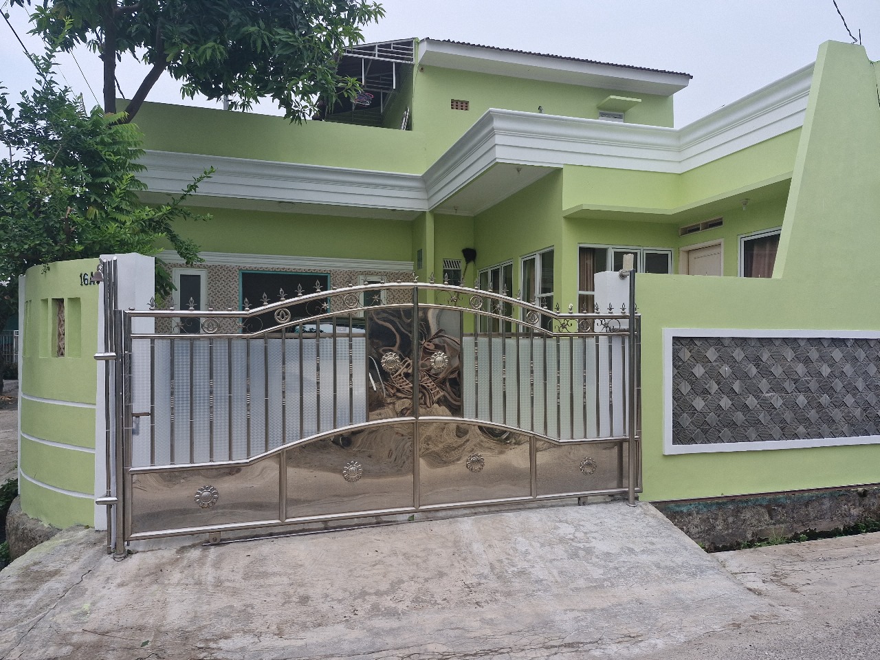 Dijual Rumah Siap Huni di Perumahan Taman Walet Tangerang Banten - Image 1