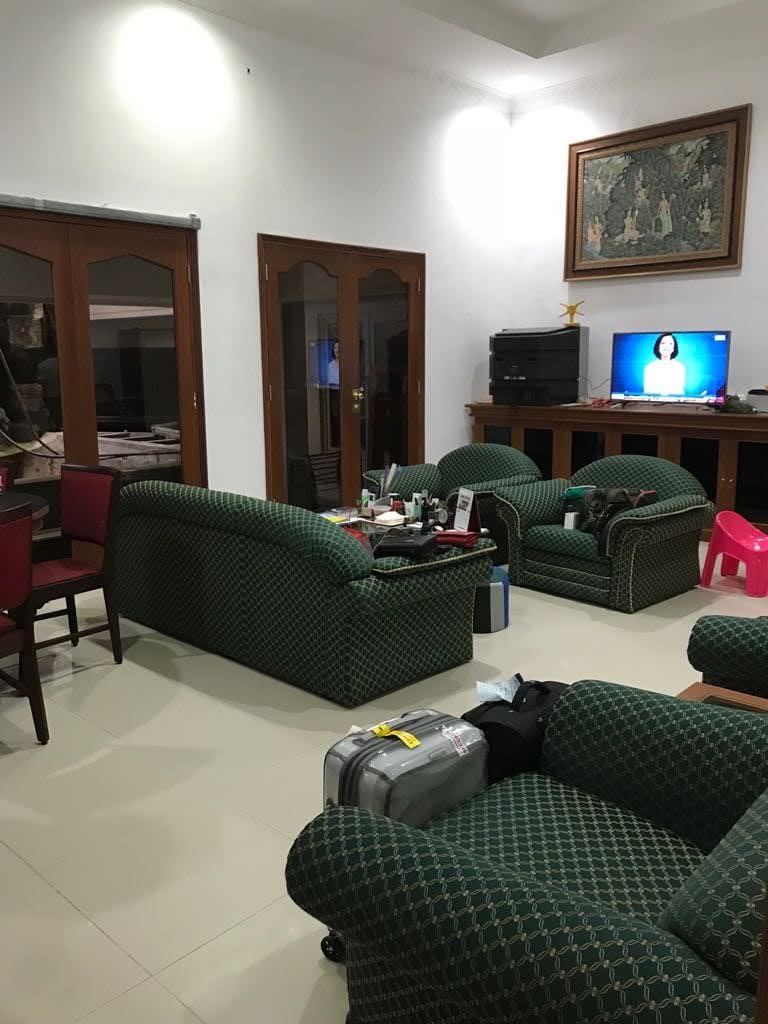 Jual/Sewa Rumah Mewah Kawasan Elit Kertajaya Indah Timur Surabaya Timur - Image 1