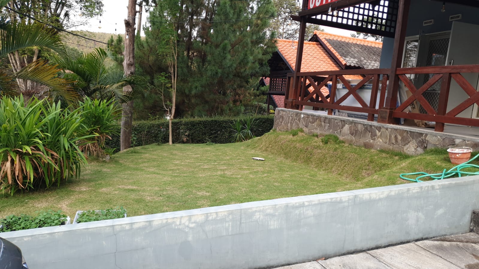 Dijual Villa Mewah di Grand Trawas Siap Huni dan Nyaman - Thumbnail 2