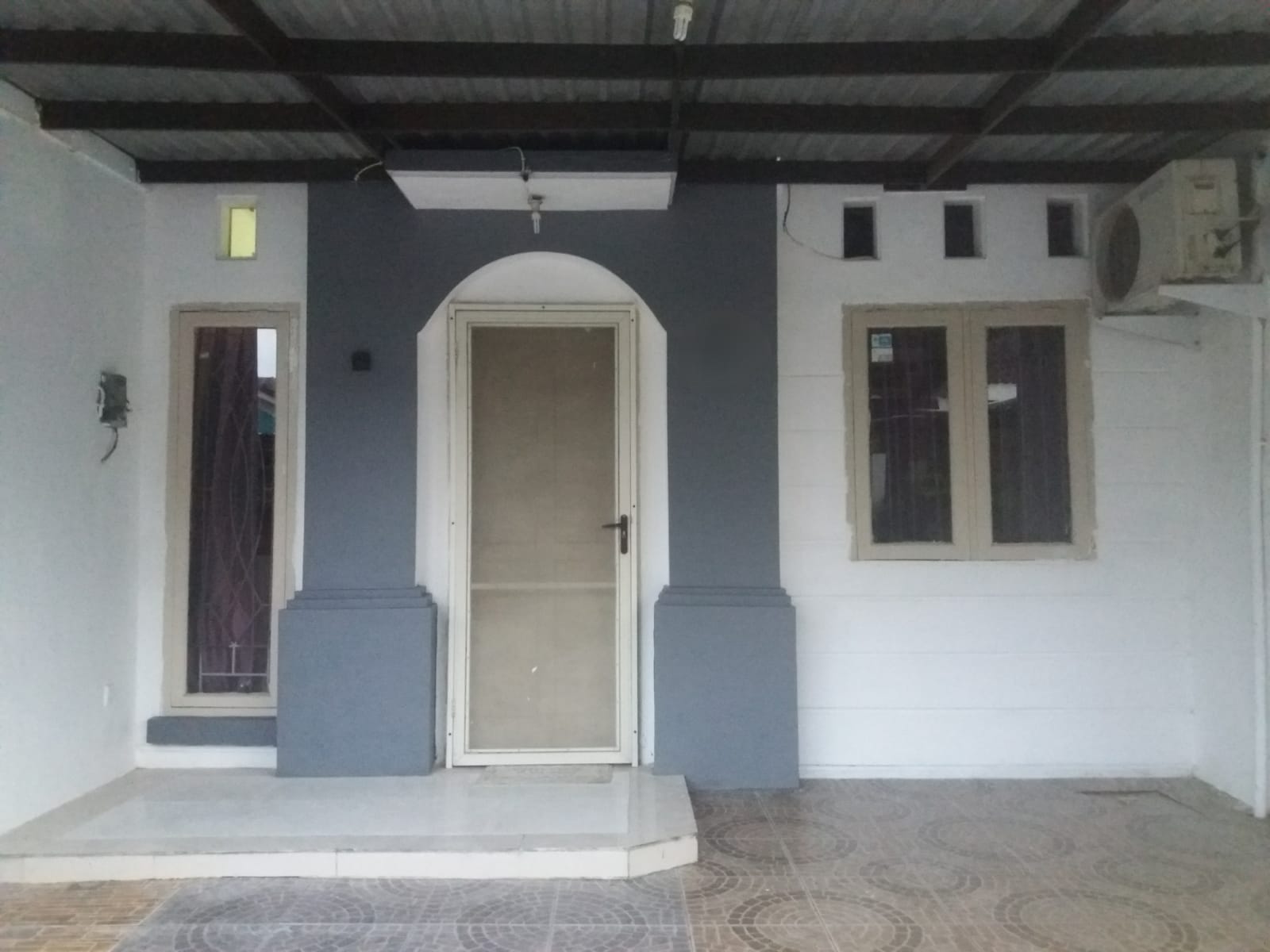Dijual Murah Rumah Siap Huni Bukit Palma Citraland Surabaya Barat - Image 1