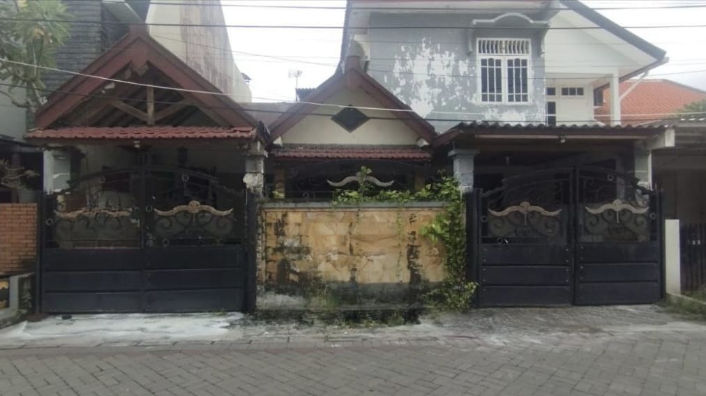 Dijual Rumah Nyaman Siap Huni Lokasi Tenggilis Mejoyo Surabaya Timur - Image 1