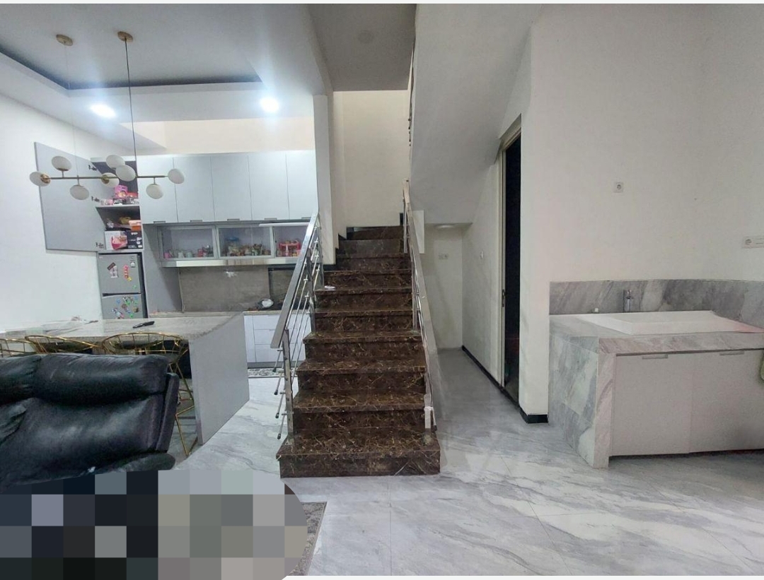 Dijual Rumah Modern dan Elegan di Mulyosari Prima Utara Surabaya - Thumbnail 3