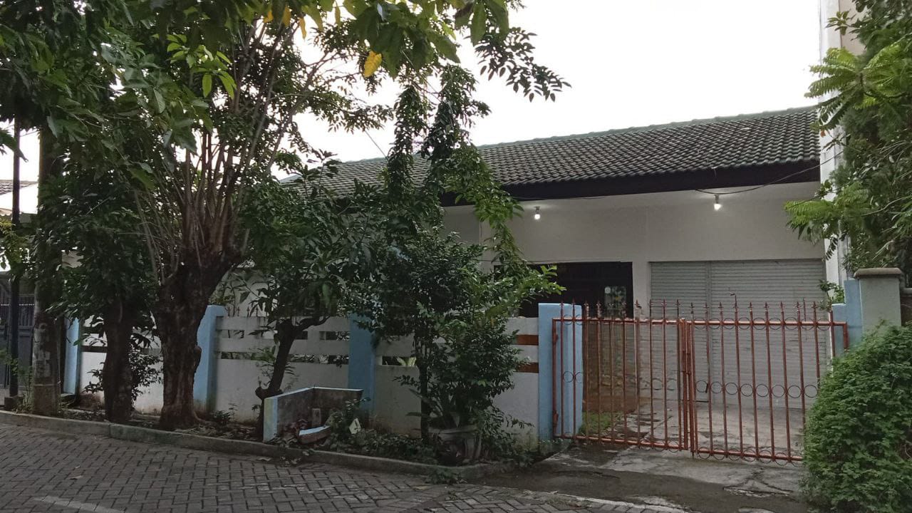 Dijual Rumah di Kutisari Indah Surabaya Selatan - Image 1