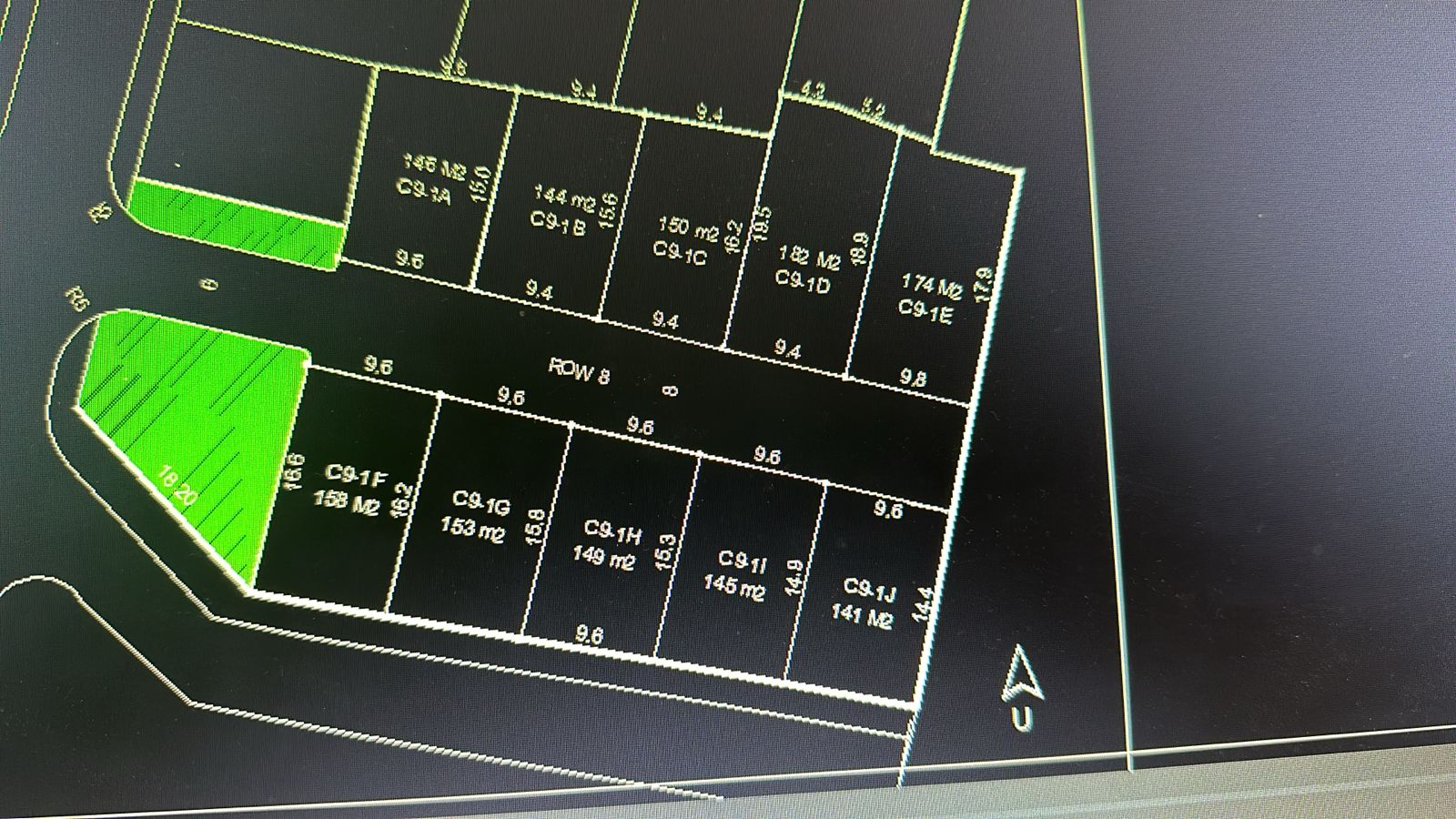 Jual Rumah Modern di Park Avenue Dian Istana Surabaya - Thumbnail 3
