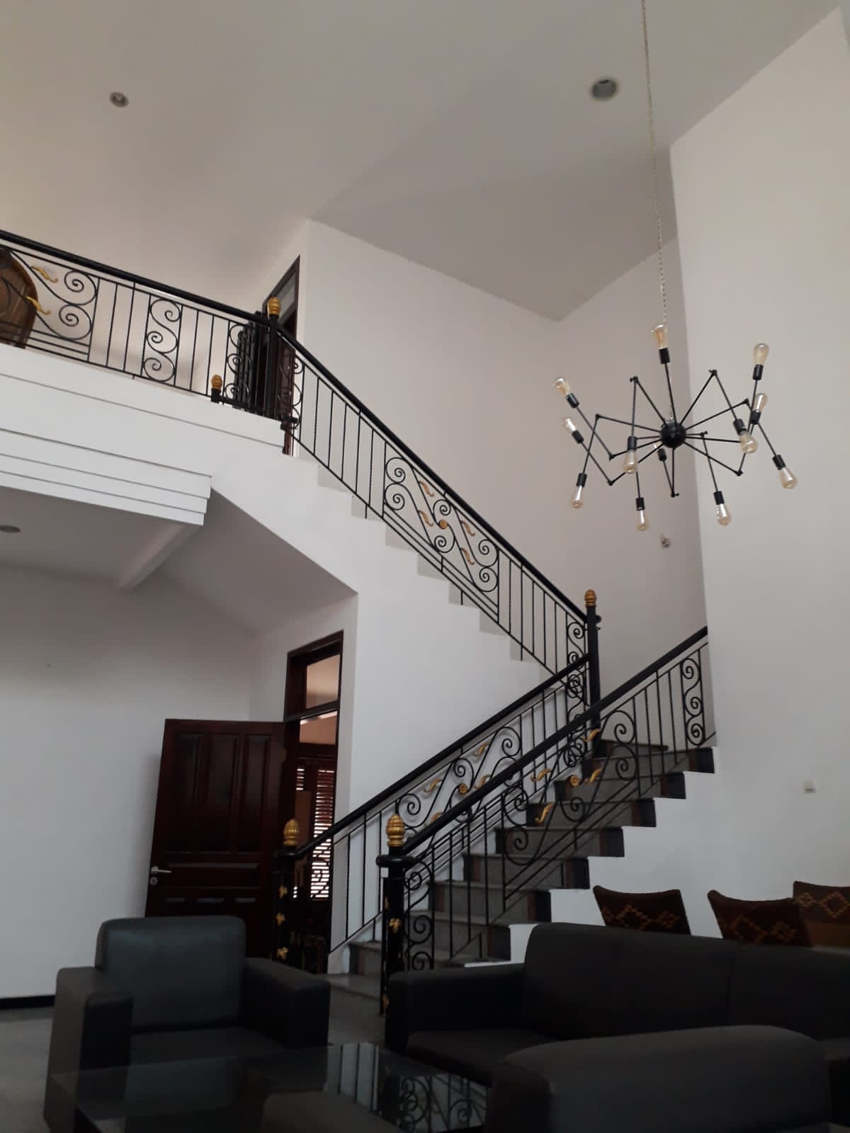 Dijual Rumah Lokasi Surabaya Timur - Thumbnail 3