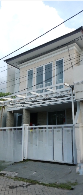 Rumah Baru Gress Akses Mudah Dijangkau Dengan One Gate System di Darmo Indah - Image 1