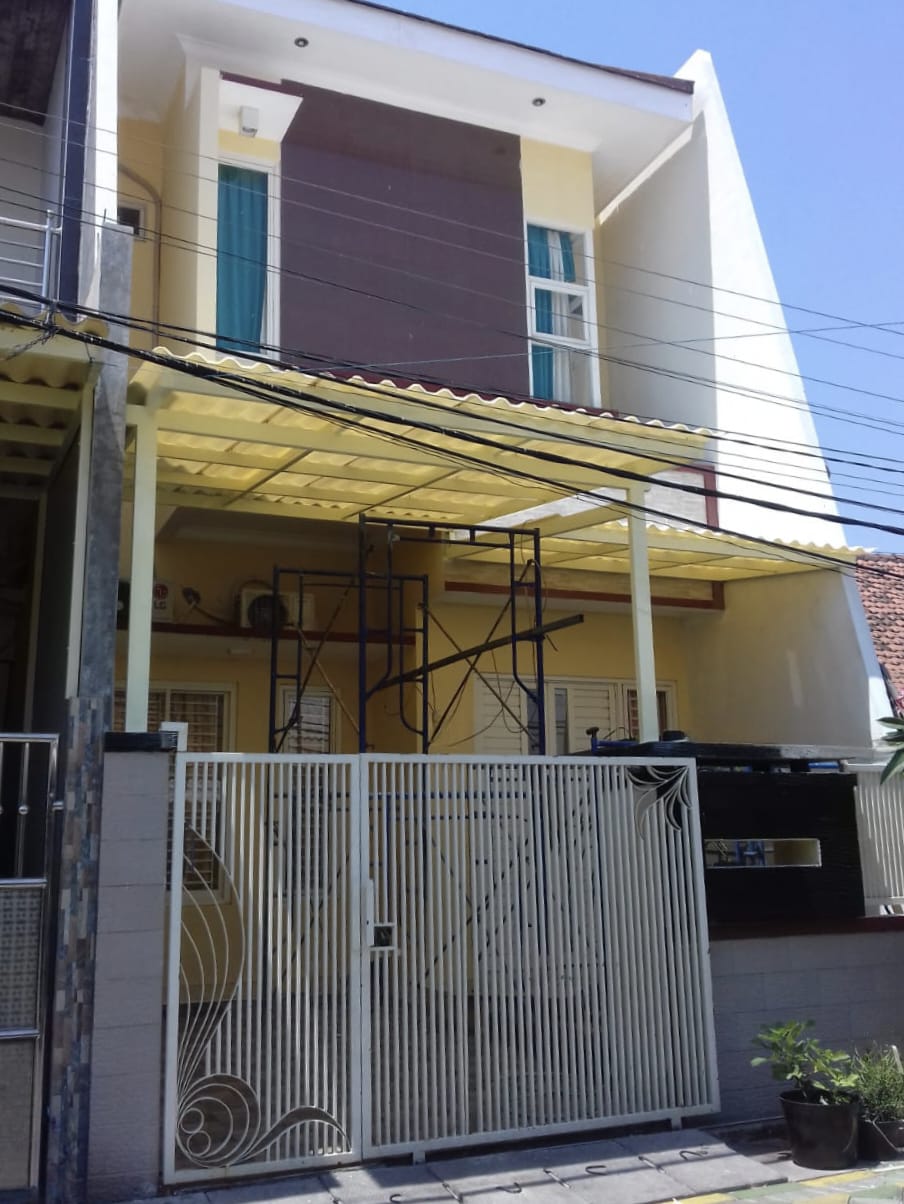 Dijual Rumah Cantik dan Fungsional di Kedinding Tengah Surabaya Utara - Image 1