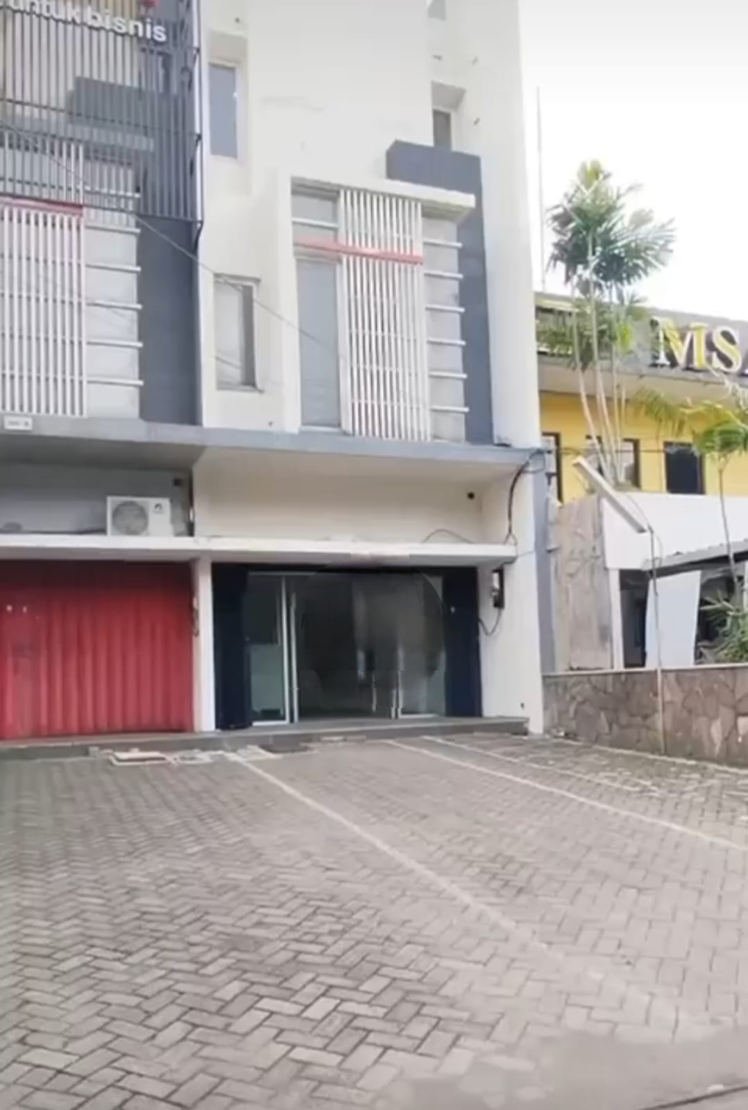 Dijual / Disewakan Ruko Nol Jalan Raya Surabaya Selatan Raya Jemursari - Image 1