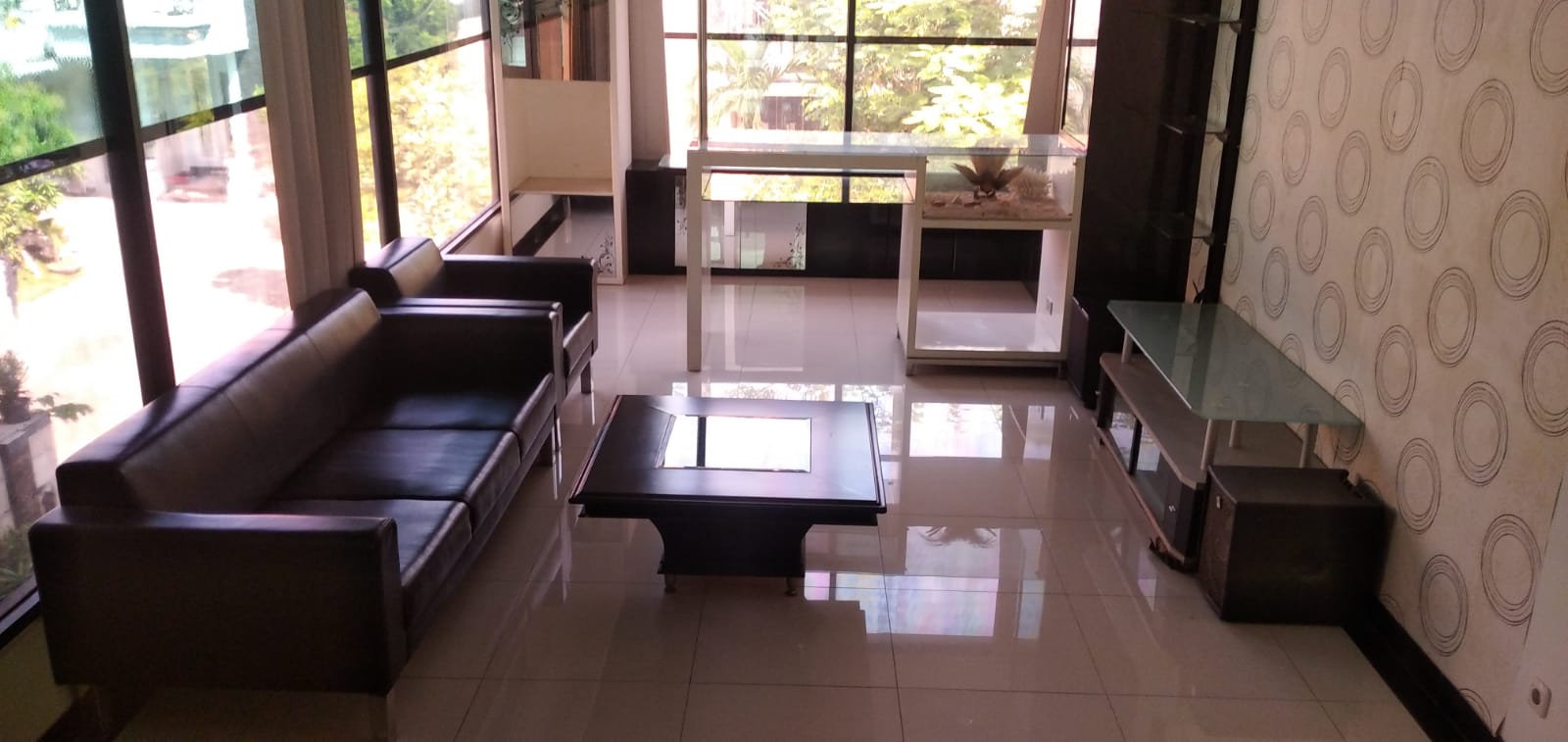 Jual Rumah Minimalis di Perumahan Regency 21 Surabaya - Image 1