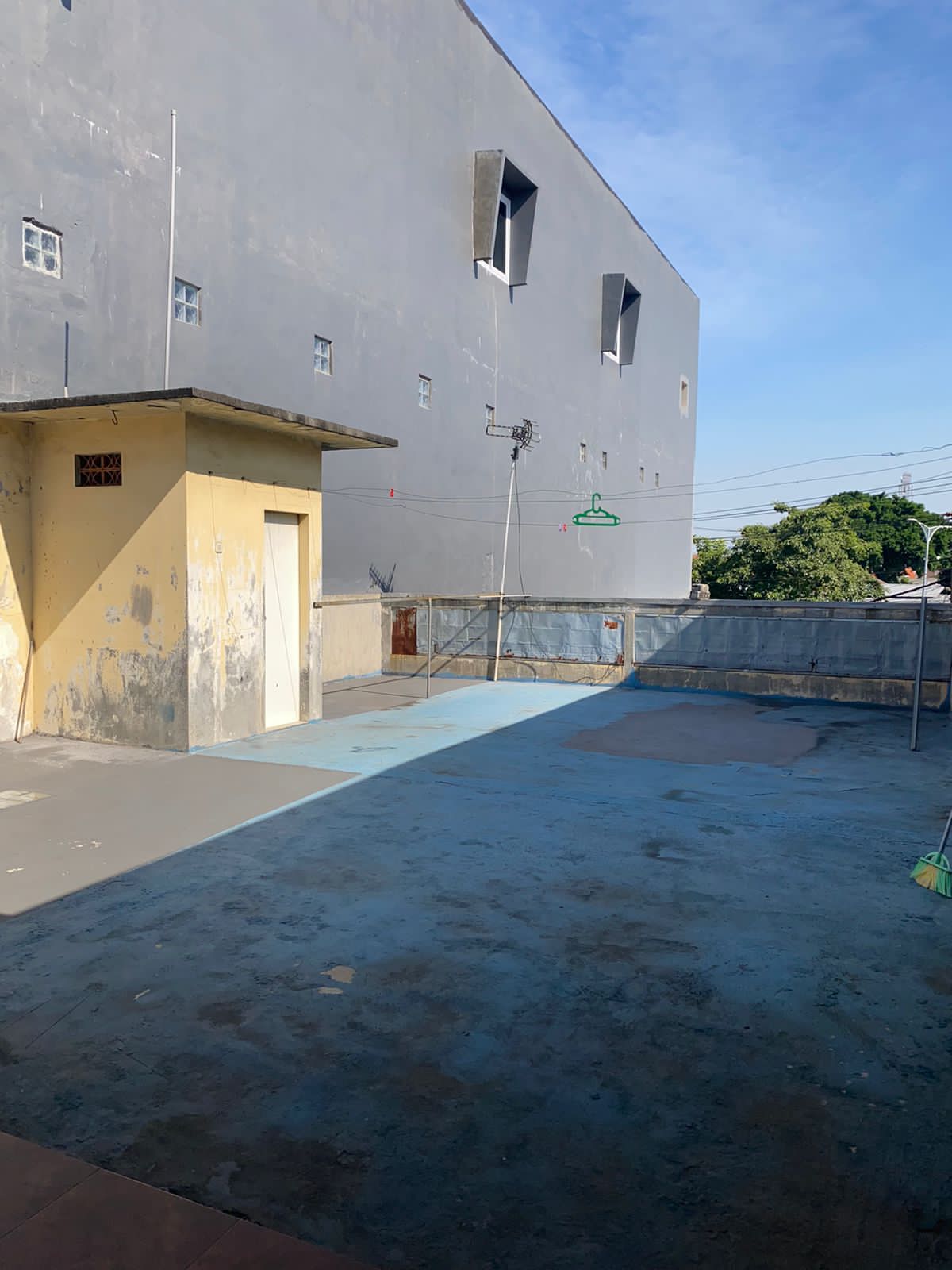 Ruko 3 Lantai Murah Strategis Raya Sukomanunggal Surabaya - Thumbnail 2