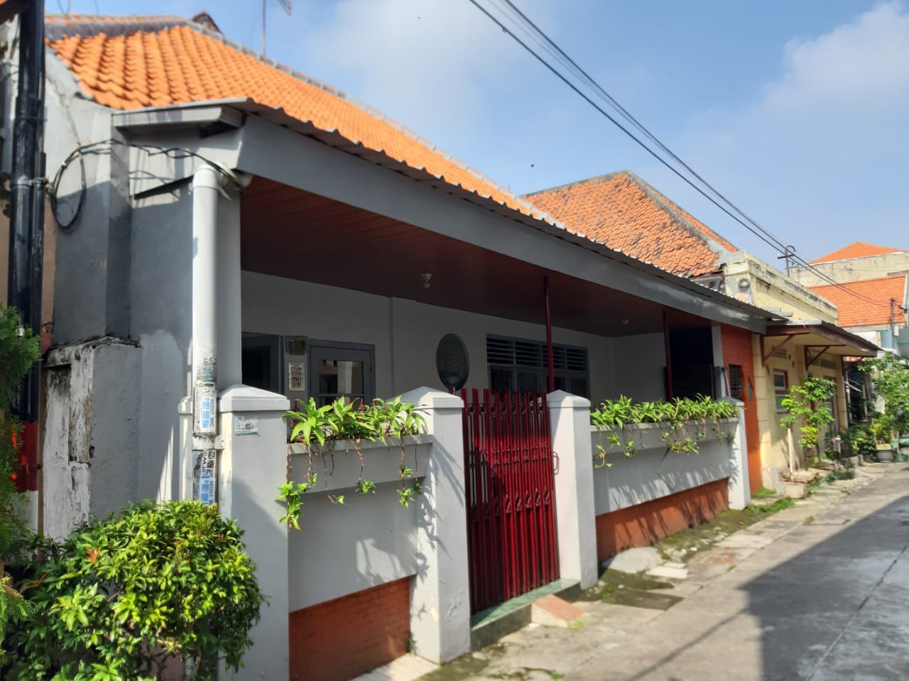 Dijual Rumah Lokasi Pecindilan Surabaya Pusat - Image 1