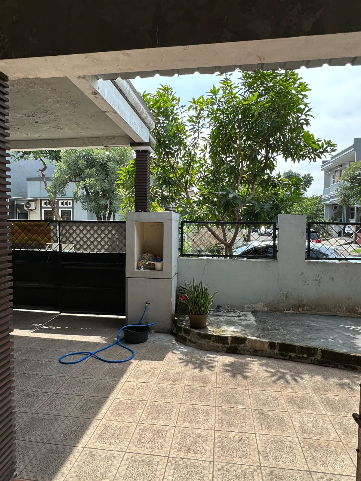 Dijual Rumah Ideal di Puri Surya Jaya Sidoarjo - Image 1