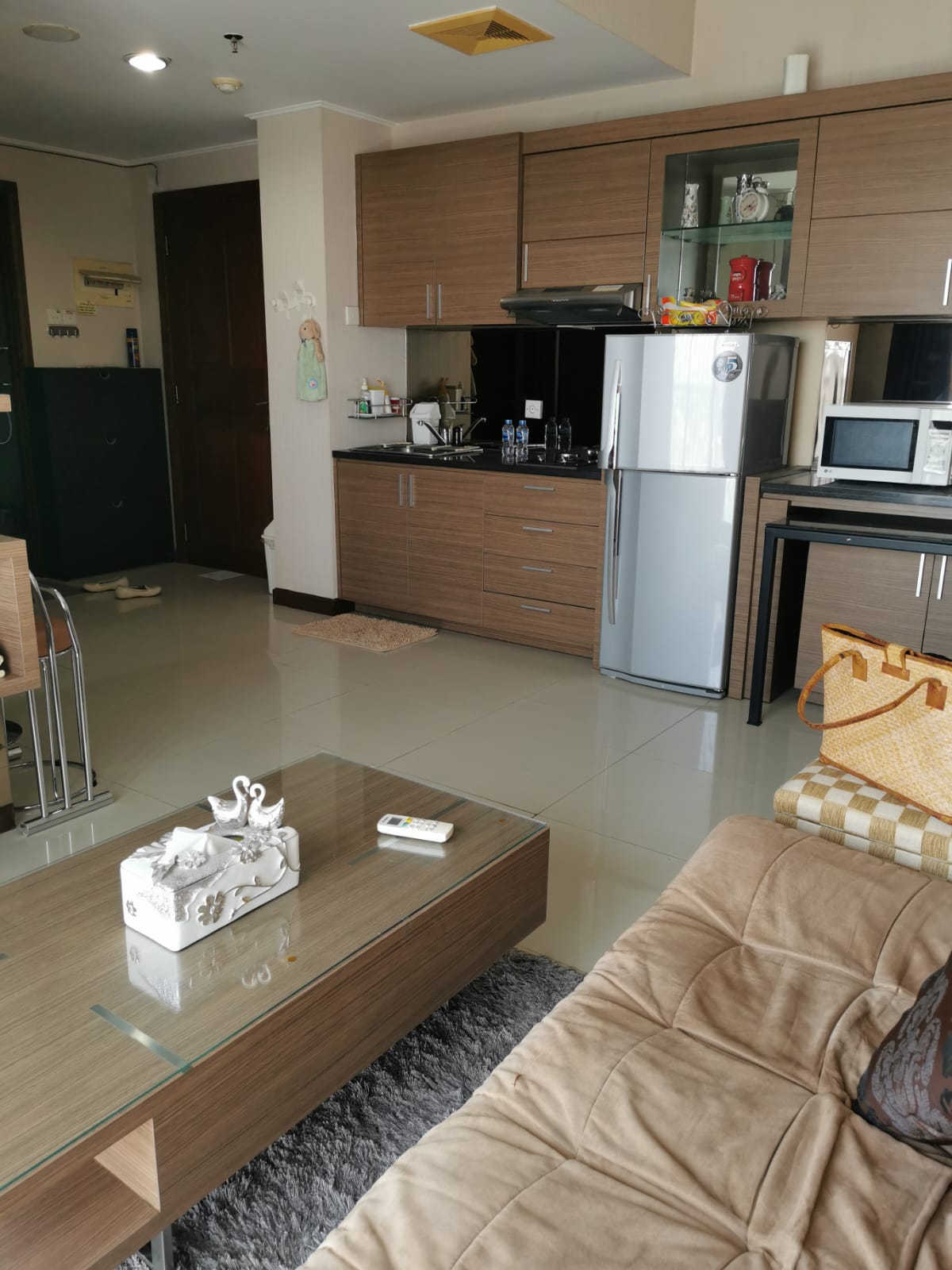 Disewakan Apartemen Full Furnished Water Place Tower B Surabaya Barat - Thumbnail 3