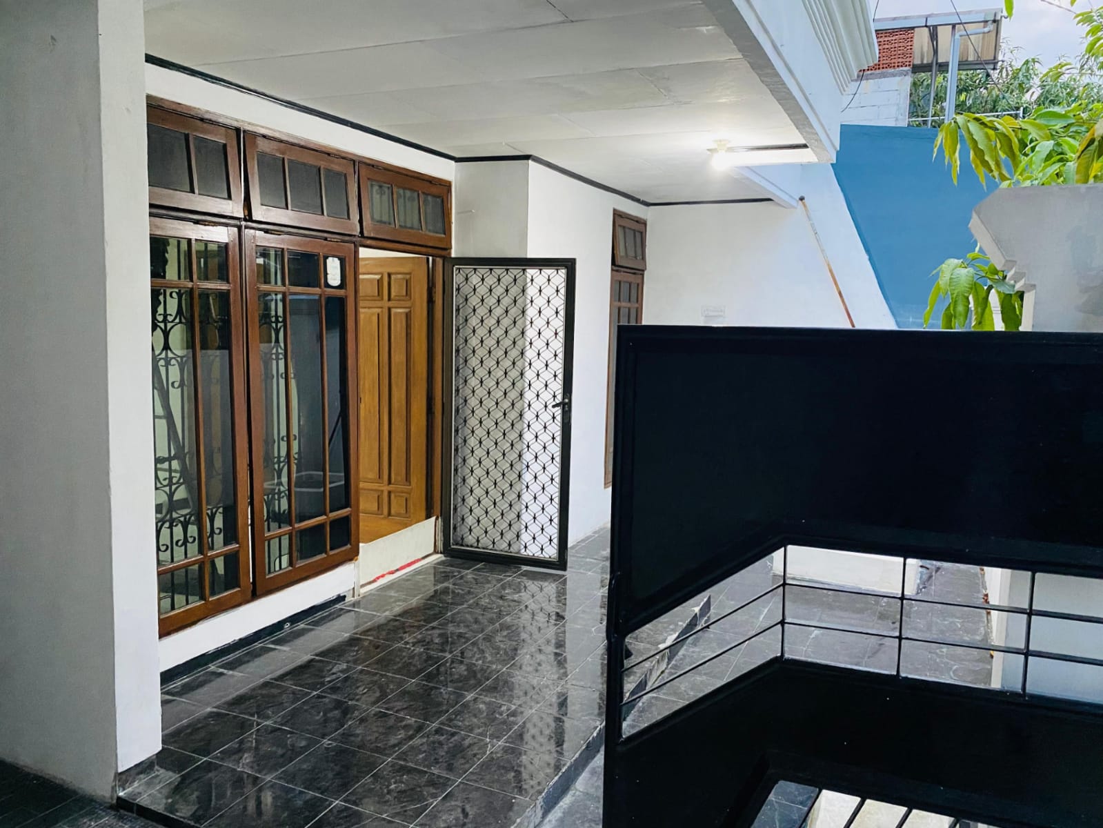 Dijual Rumah Harga Murah Lokasi Rungkut Mapan Surabaya Timur - Image 1