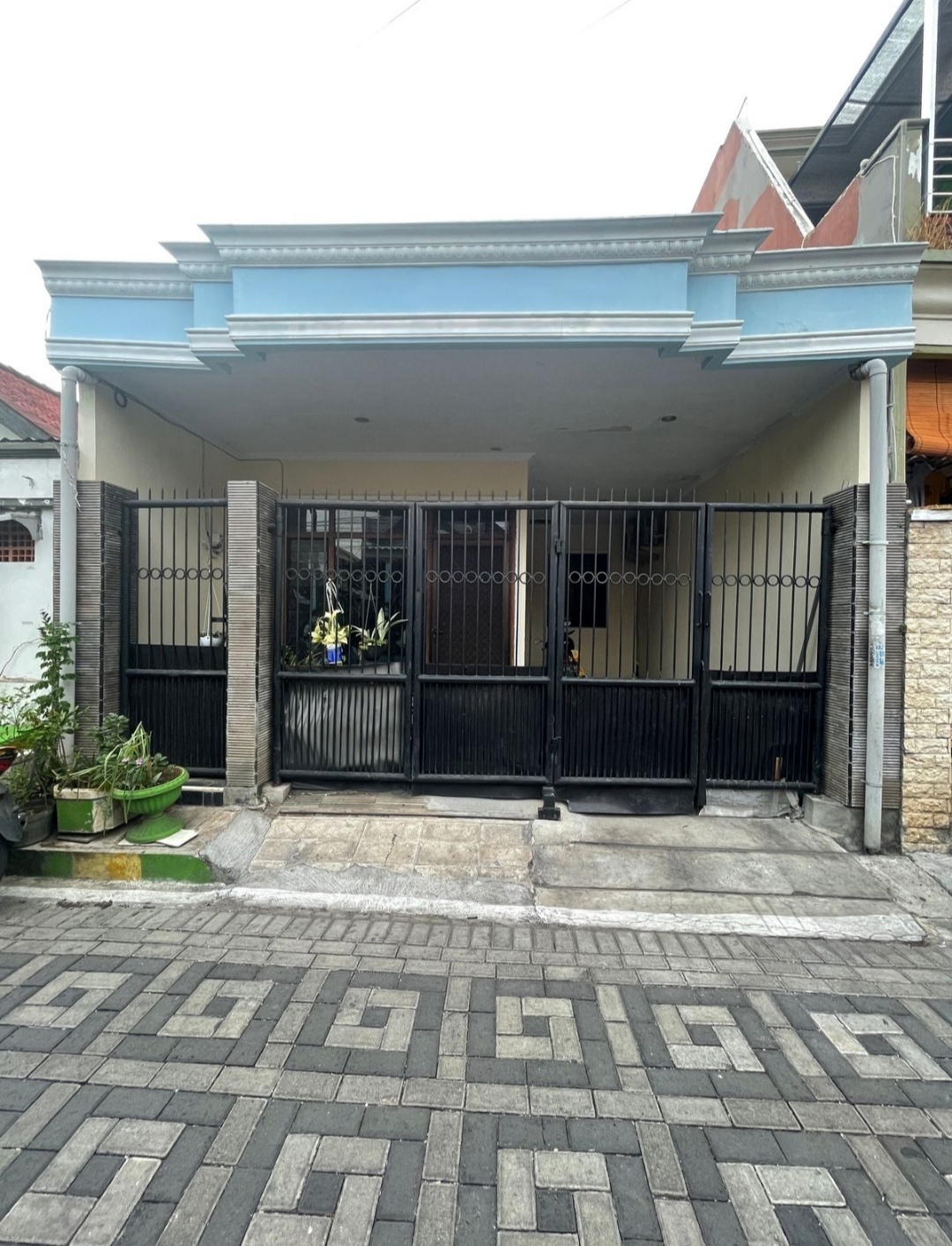 Dijual Cepat Rumah Lokasi Simo Magerejo Surabaya Barat - Image 1