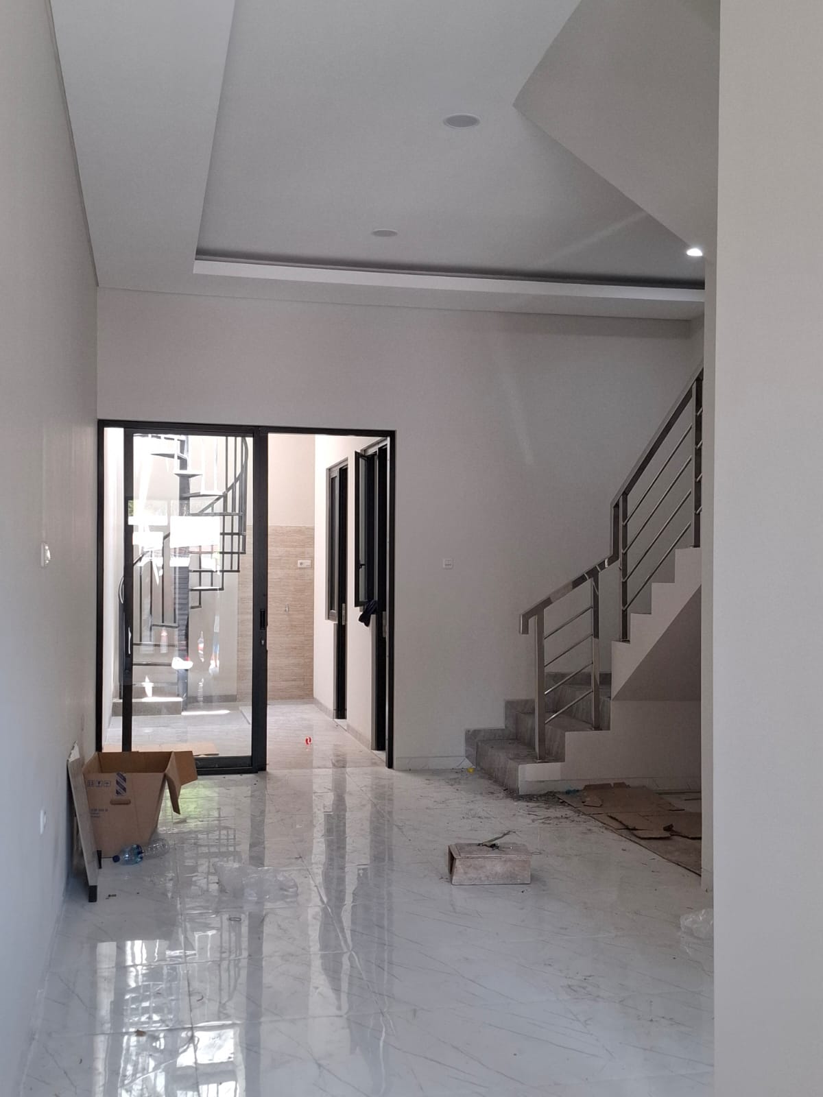 Dijual Rumah Baru di Tenggilis Mejoyo Selatan Surabaya Timur - Thumbnail 4