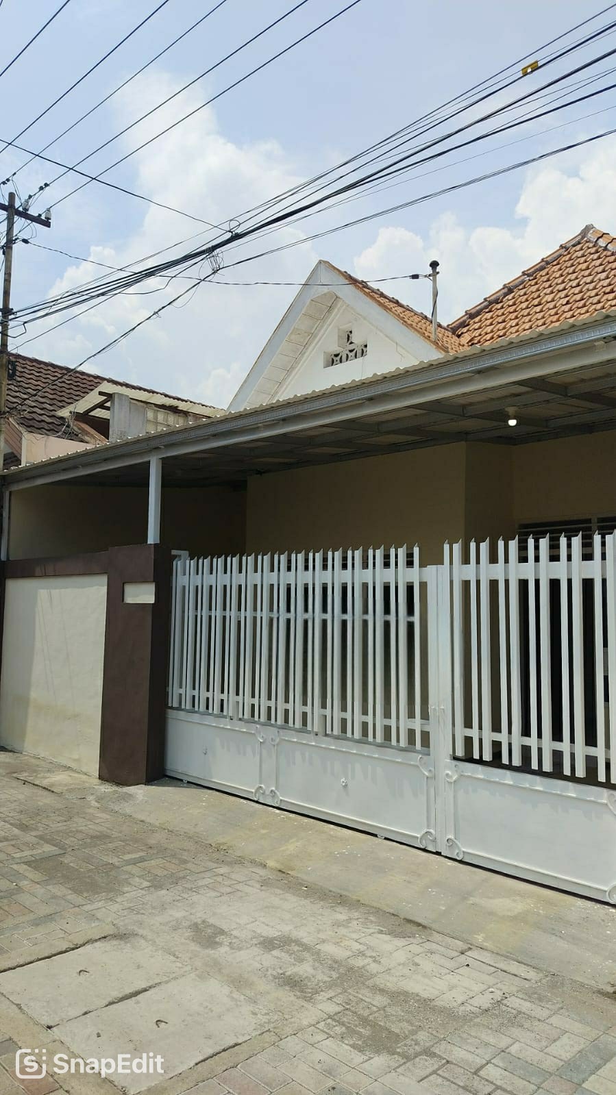 Disewakan Rumah 1 Lantai di Donoketo Baru Surabaya Utara Lokasi Favorit - Image 1