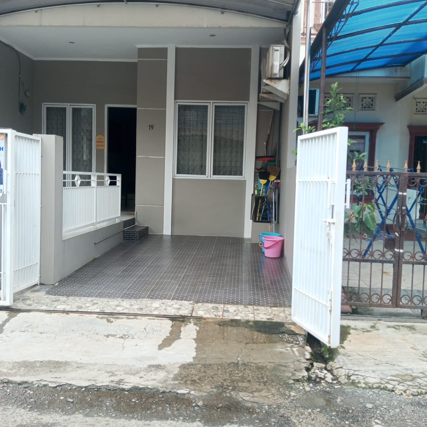 Dijual Rumah Nyaman Lokasi Strategis di Kelapa Gading Jakarta Utara - Image 1