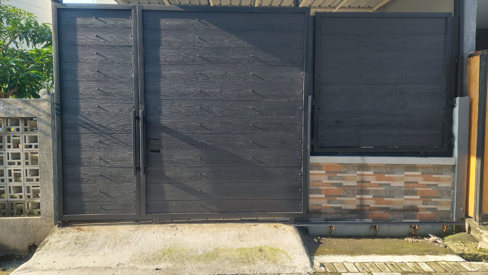 Dijual Rumah Graha Sukolilo Regency Surabaya Timur - Image 1