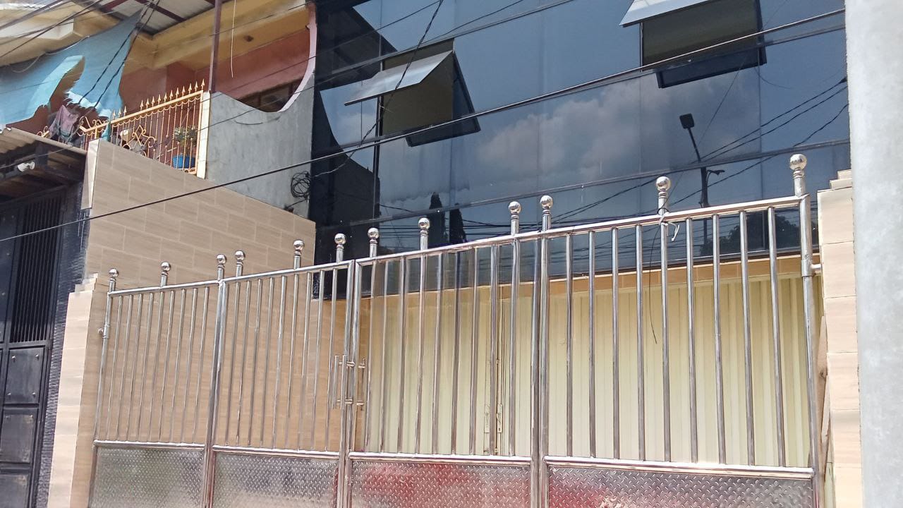 Disewakan Ruko di Sidotopo Lor Surabaya Utara Lokasi Premium untuk Bisnis - Image 1