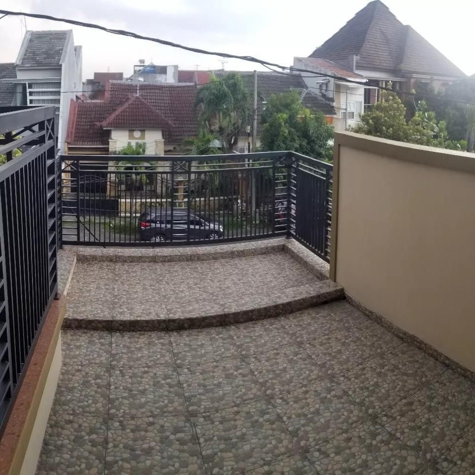 Dijual Rumah Mewah Fasilitas Lengkap di Permata Safira Regency Surabaya Barat - Thumbnail 4