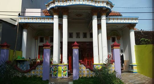 Dijual Rumah Lokasi Strategis Lingkungan Tenang Bibis Tama Surabaya Barat - Image 1