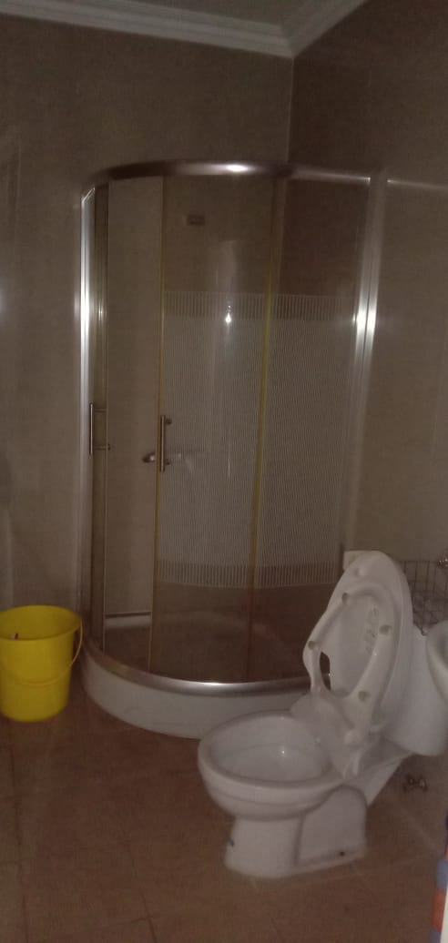 Dijual Rumah Luas dan Nyaman di Babatan Pantai Surabaya Timur - Thumbnail 4