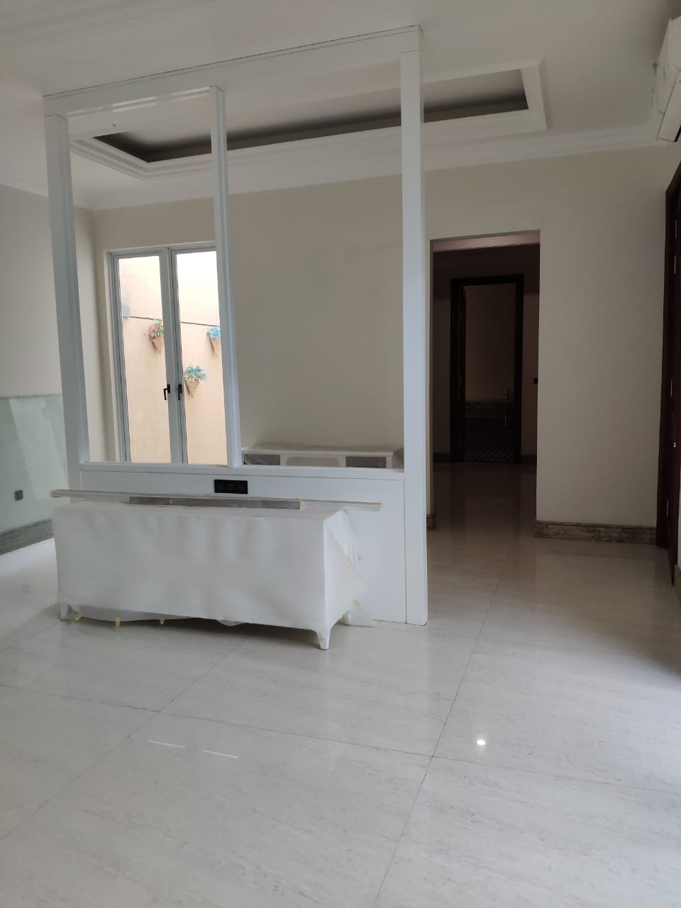 Jual Rumah Mewah Eksklusif Di Graha Famili Surabaya Barat - Thumbnail 3