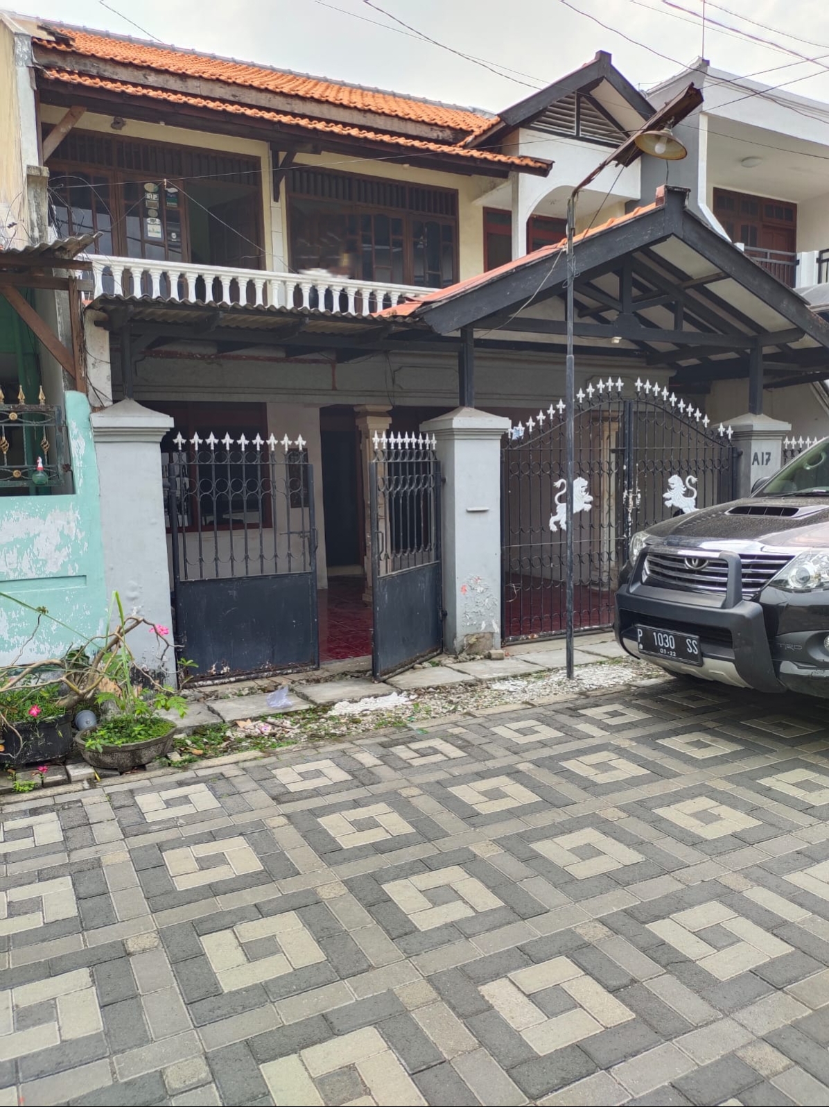 Dijual Rumah Strategis di Bendul Merisi dengan Harga Menarik - Image 1