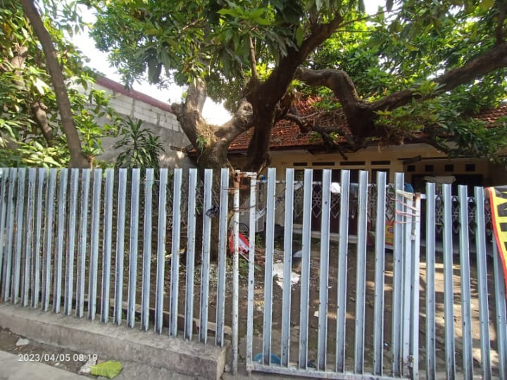 Rumah Strategis di Bendul Merisi Dijual Dengan Harga Sangat Menarik - Image 1