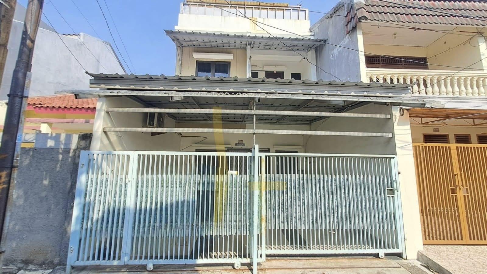 Dijual Lelang Rumah Murah di Perumahan Citra Kebun Mas Karawang - Image 1