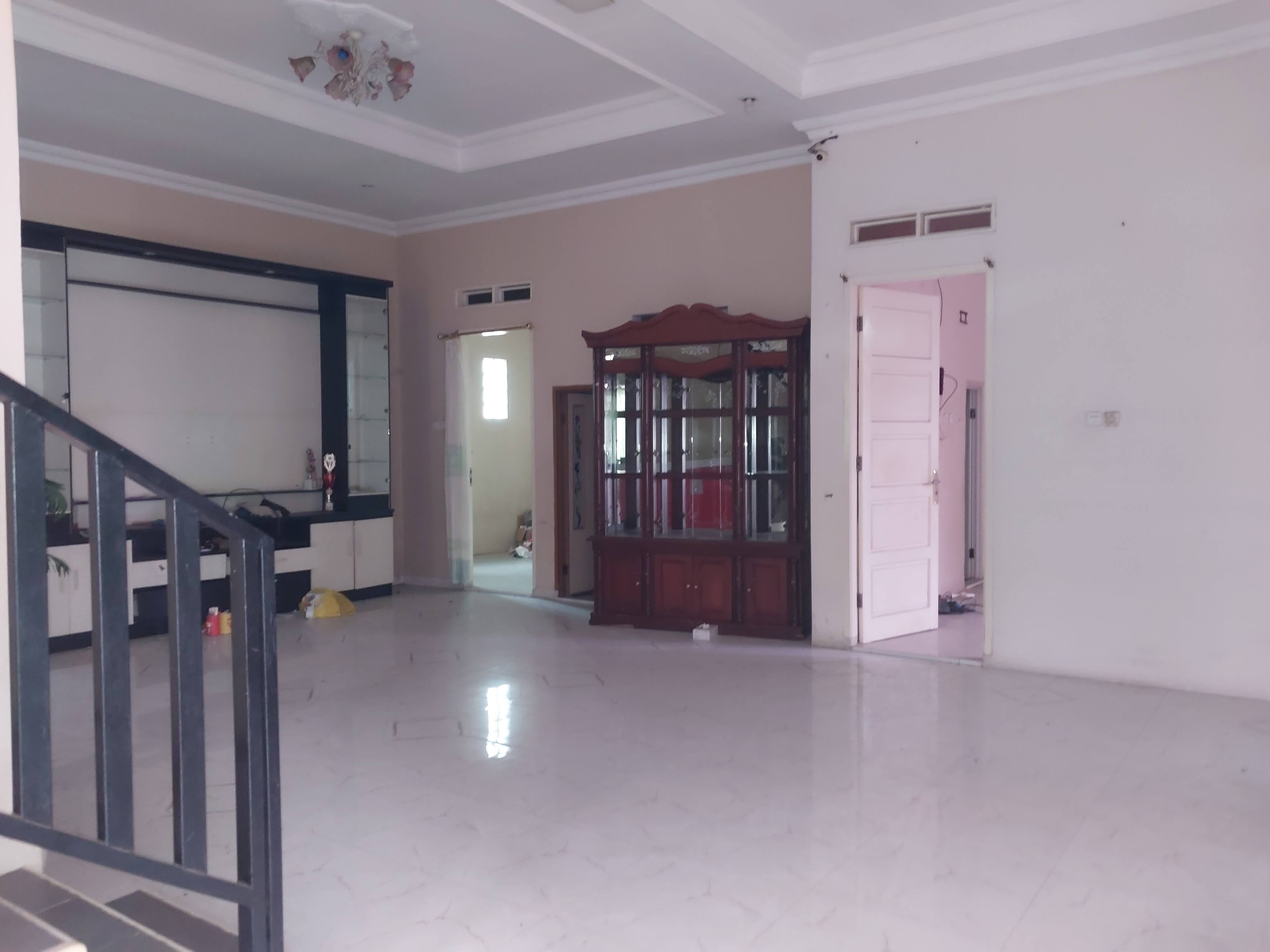 Dijual Lelang Rumah Murah di Cikarang, Bekasi! - Thumbnail 2
