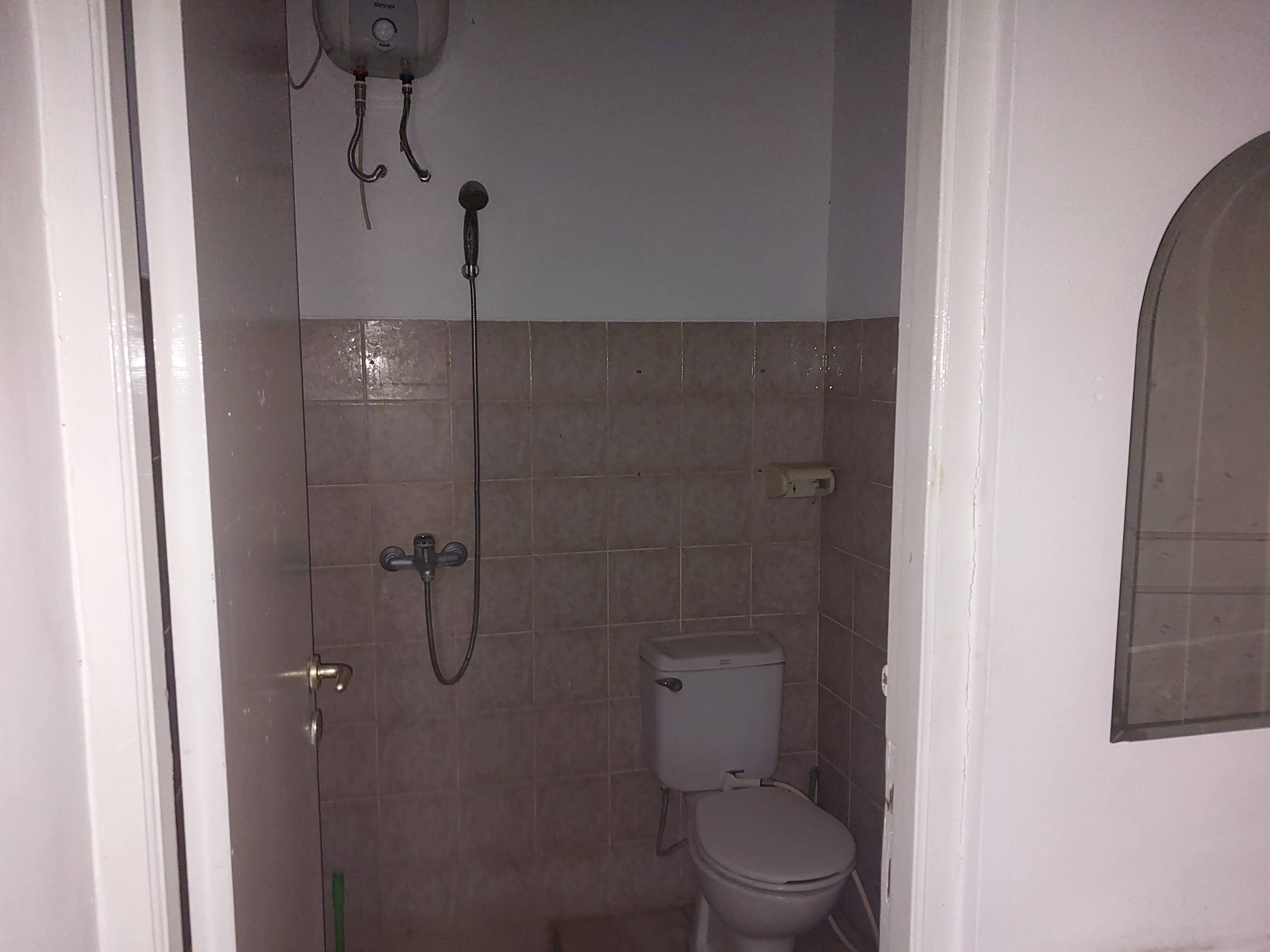 Dijual Lelang Rumah Murah di Perum Lippo Cikarang Bekasi - Thumbnail 3