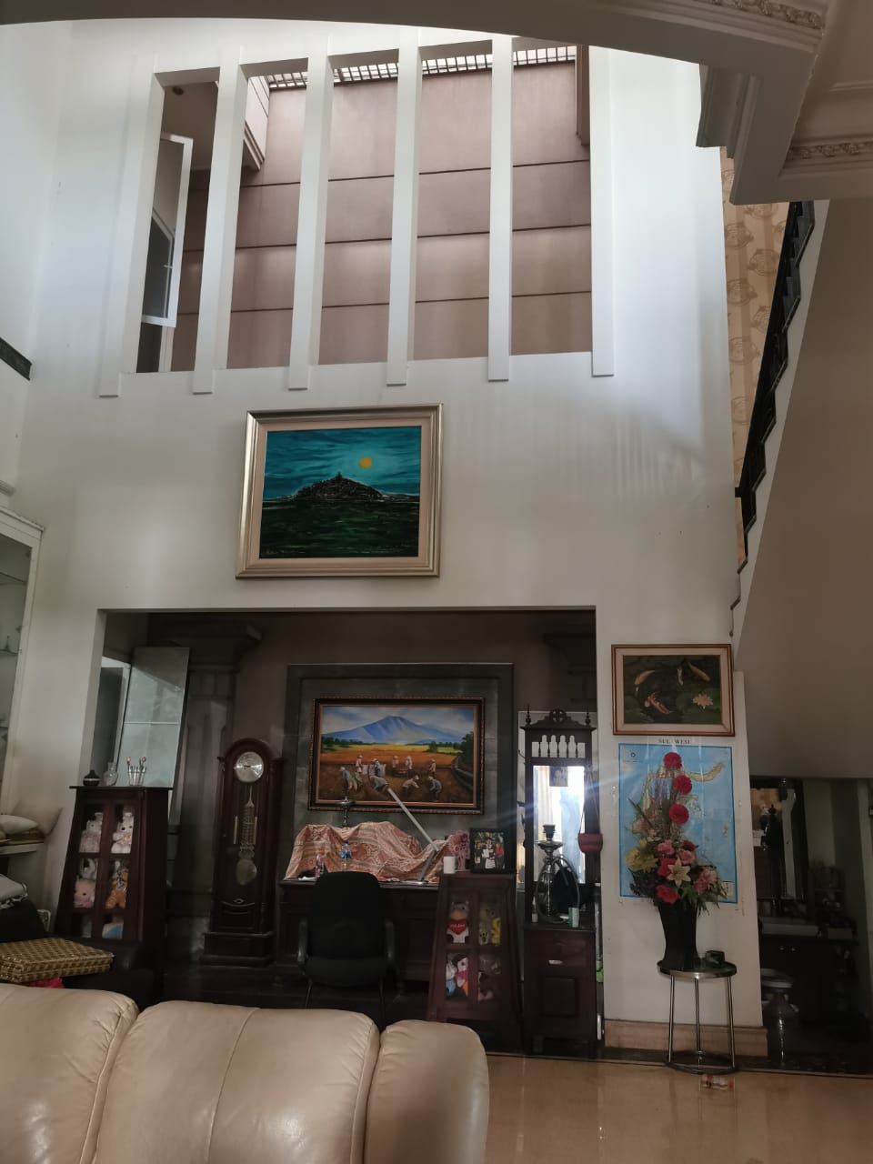 Jual Rumah Hook Mewah Siap Huni di Selat Golf Citraland Surabaya Barat - Image 1